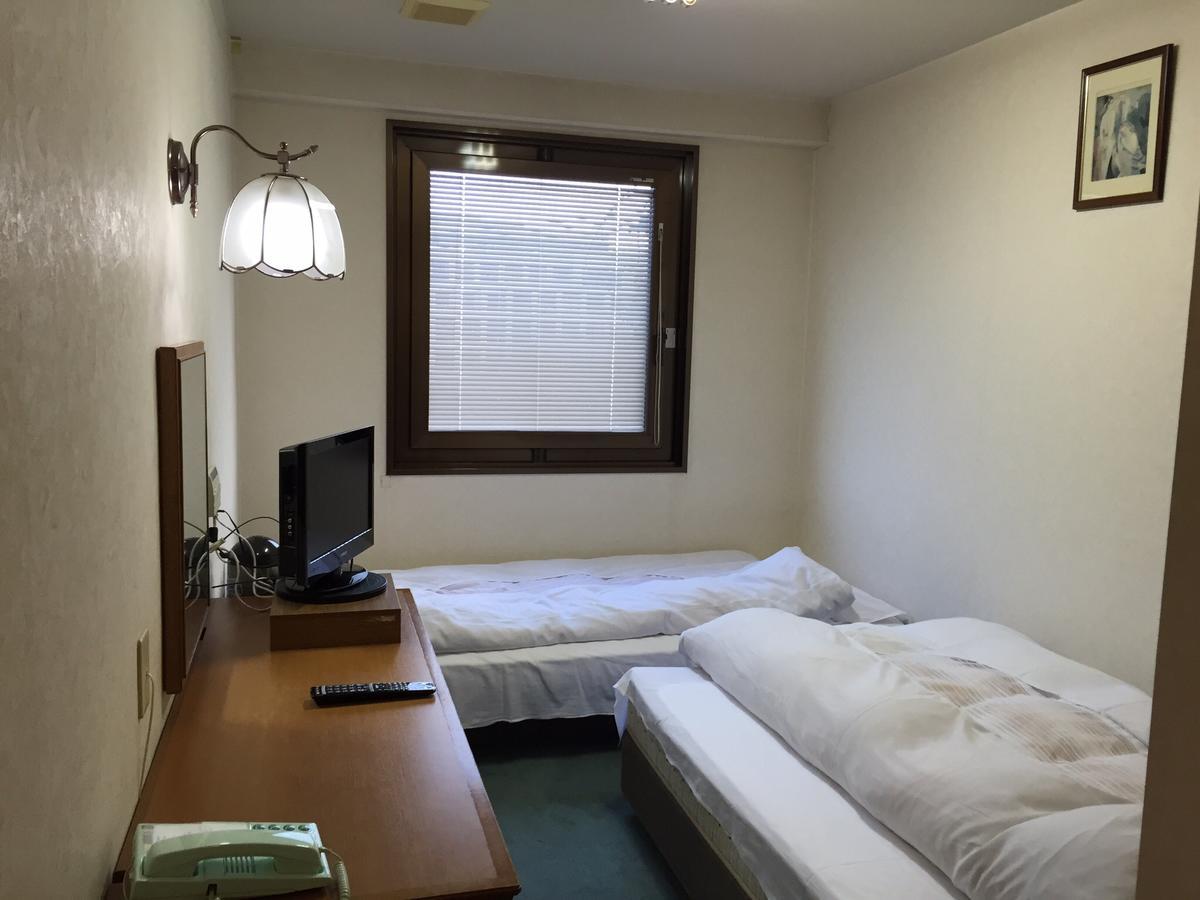 Aoi Business Hotel Fukuyama Extérieur photo